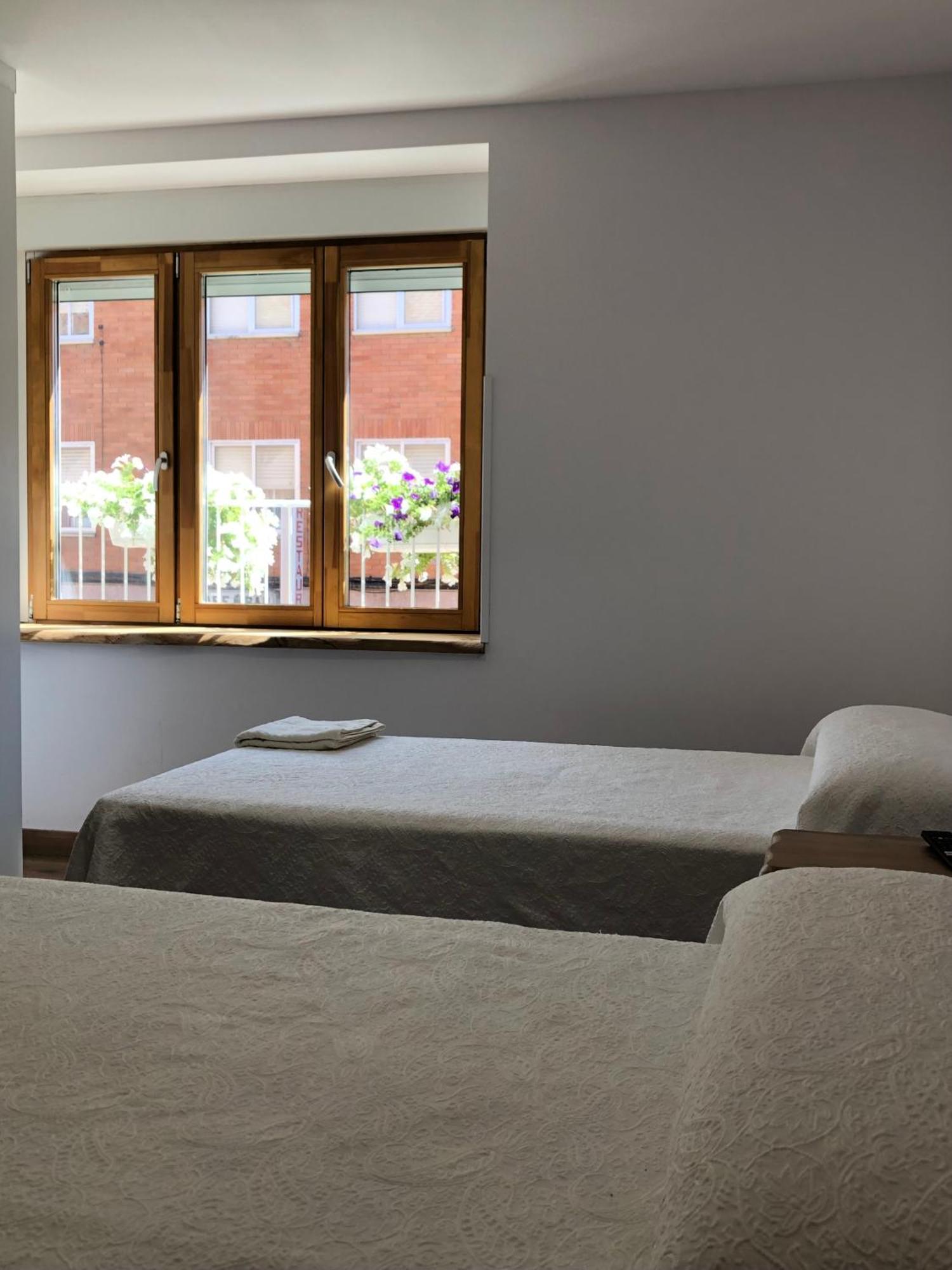Hostal San Juan Sahagún Δωμάτιο φωτογραφία